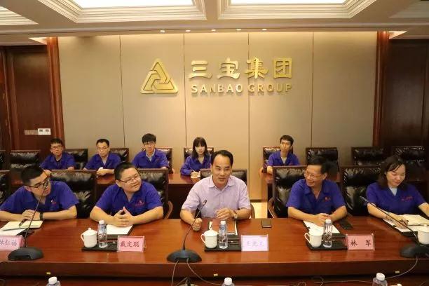 稅企共建話黨建，減稅降費(fèi)促發(fā)展