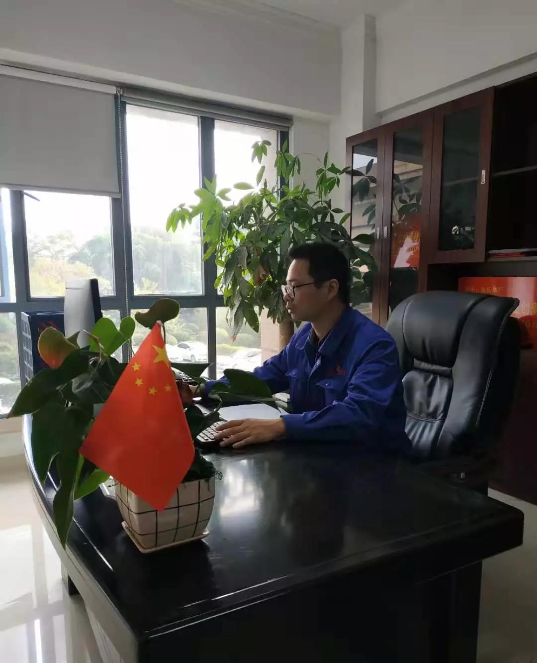 黨員立潮頭，領(lǐng)跑當(dāng)先鋒之三十二｜張盛梁：盛五煉之棟梁